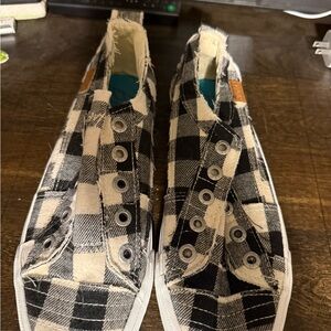 Plaid Slip-On Women's Sneakers